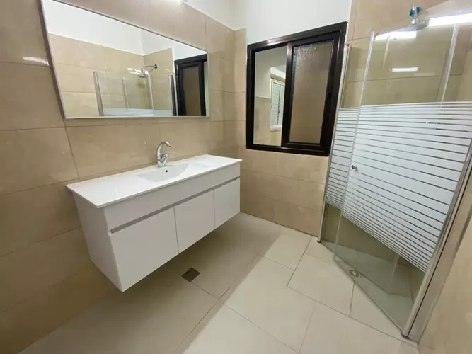 שיפוץ מקלחת בבית פרטי